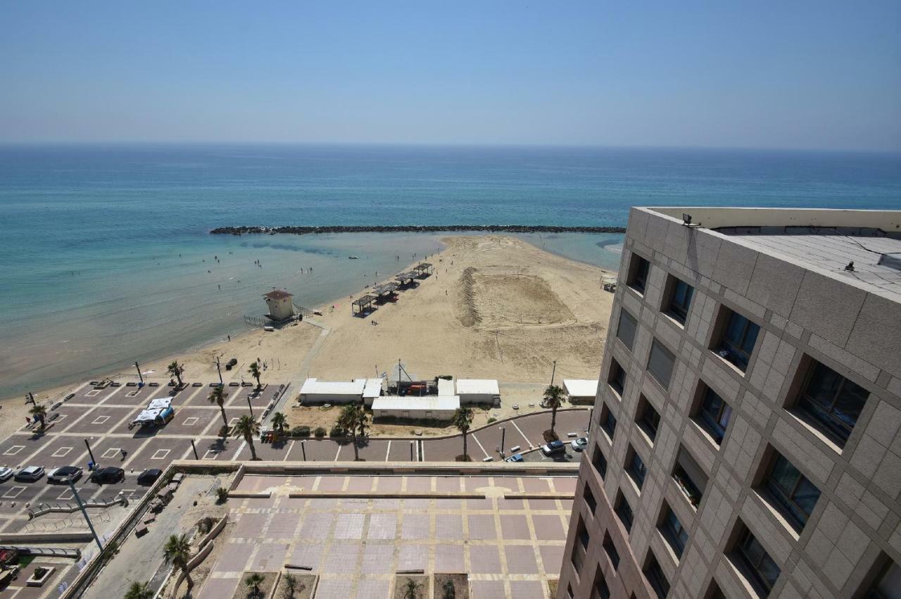 Laguna Beach Apartments Haifa Exterior photo